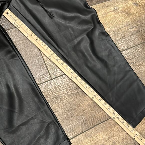 Loft Pull On Slim Faux Leather Black Pant Size M - Picture 4 of 8